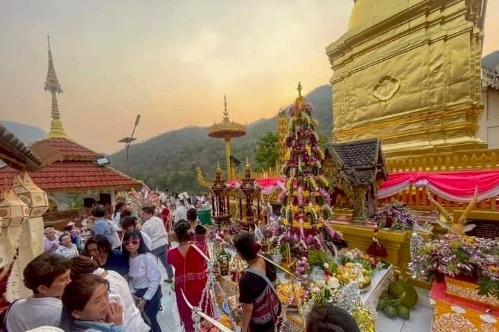 1207 - https://แพศรีอุดมทรัพย์.com | ล่องแพศรีอุดมทรัพย์เหนือเขื่อนภูมิพล เพลิดเพลินกับธรรมชาติสองฝั่งทะเลสาบแม่ปิง ชมป่าไม้ น้ำตก ถ้ำ และโบราณสถาน ตลอดเส้นทาง 160 กม. จากตากสู่ดอยเต่า เชียงใหม่ 1207 - https://แพศรีอุดมทรัพย์.com | ล่องแพศรีอุดมทรัพย์เหนือเขื่อนภูมิพล เพลิดเพลินกับธรรมชาติสองฝั่งทะเลสาบแม่ปิง ชมป่าไม้ น้ำตก ถ้ำ และโบราณสถาน ตลอดเส้นทาง 160 กม. จากตากสู่ดอยเต่า เชียงใหม่