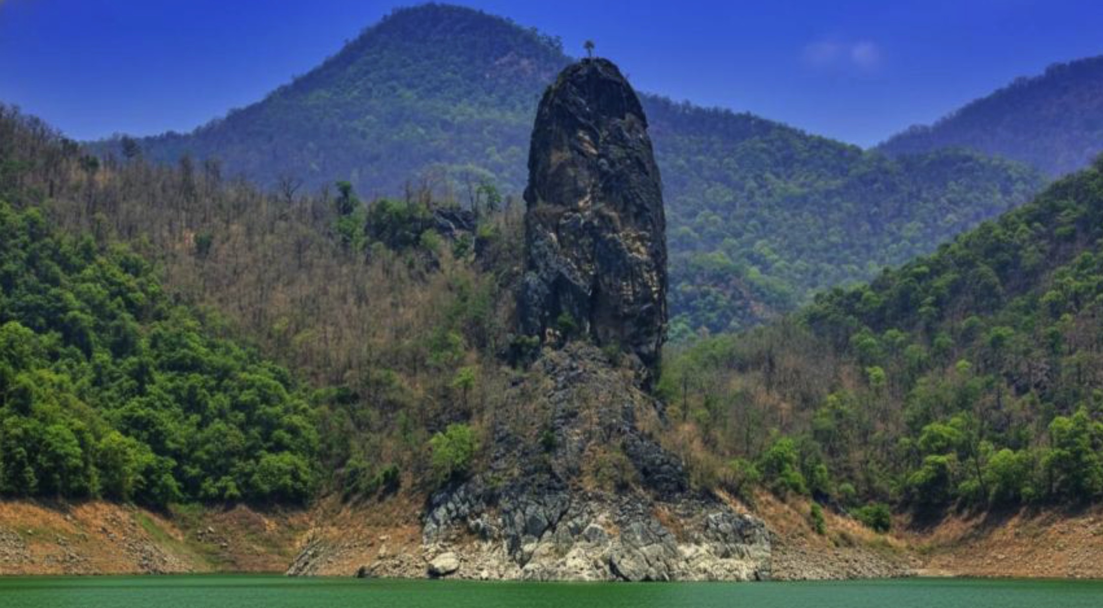 706 - https://แพศรีอุดมทรัพย์.com | ล่องแพศรีอุดมทรัพย์เหนือเขื่อนภูมิพล เพลิดเพลินกับธรรมชาติสองฝั่งทะเลสาบแม่ปิง ชมป่าไม้ น้ำตก ถ้ำ และโบราณสถาน ตลอดเส้นทาง 160 กม. จากตากสู่ดอยเต่า เชียงใหม่